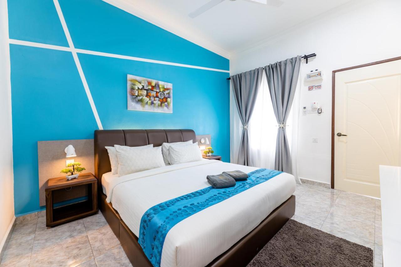 Cenang Rooms With Pool By Virgo Star Resort Пантай-Сенанг Экстерьер фото